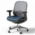 Ergonomische bureaustoel met mesh rugleuning en blauwe zitting 60 x 60 x 100cm